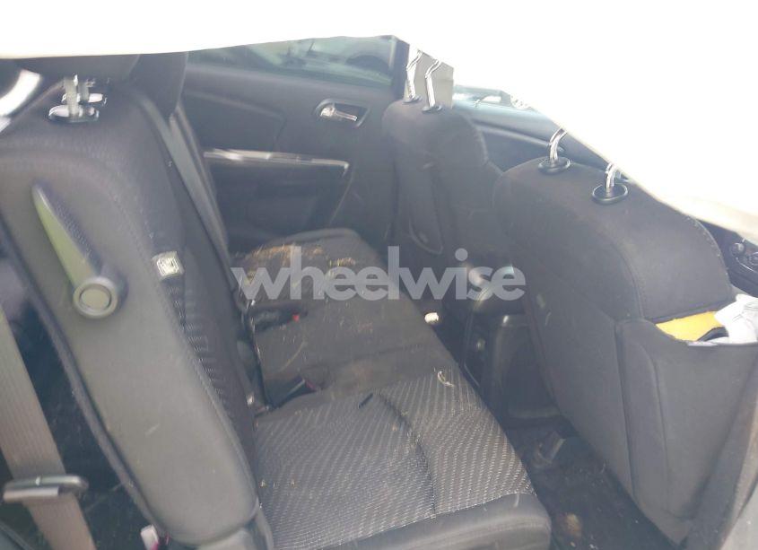 Photo 8 of 2016 Dodge Journey SXT (VIN 3C4PDCBG8GT153060)