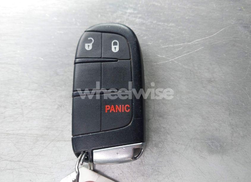 Photo 11 of 2016 Dodge Journey SXT (VIN 3C4PDCBG8GT231613)