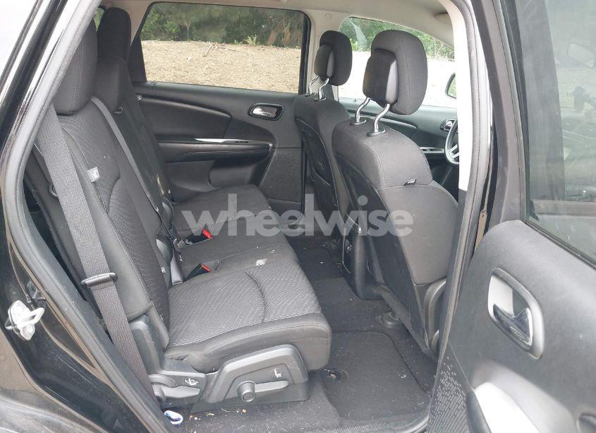 Photo 8 of 2016 Dodge Journey SXT (VIN 3C4PDCBG8GT231613)