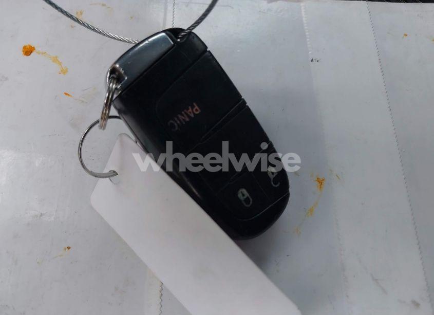 Photo 11 of 2017 Dodge Journey SXT (VIN 3C4PDCBG8HT537213)