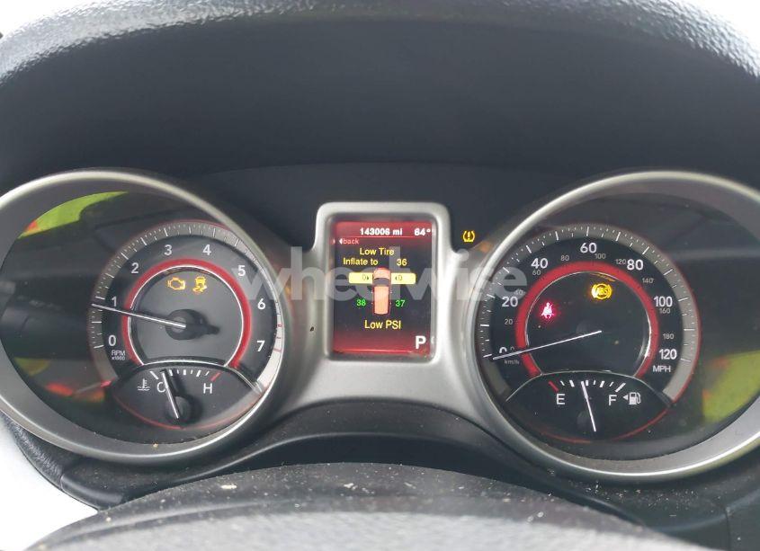 Photo 7 of 2017 Dodge Journey SXT (VIN 3C4PDCBG8HT537213)