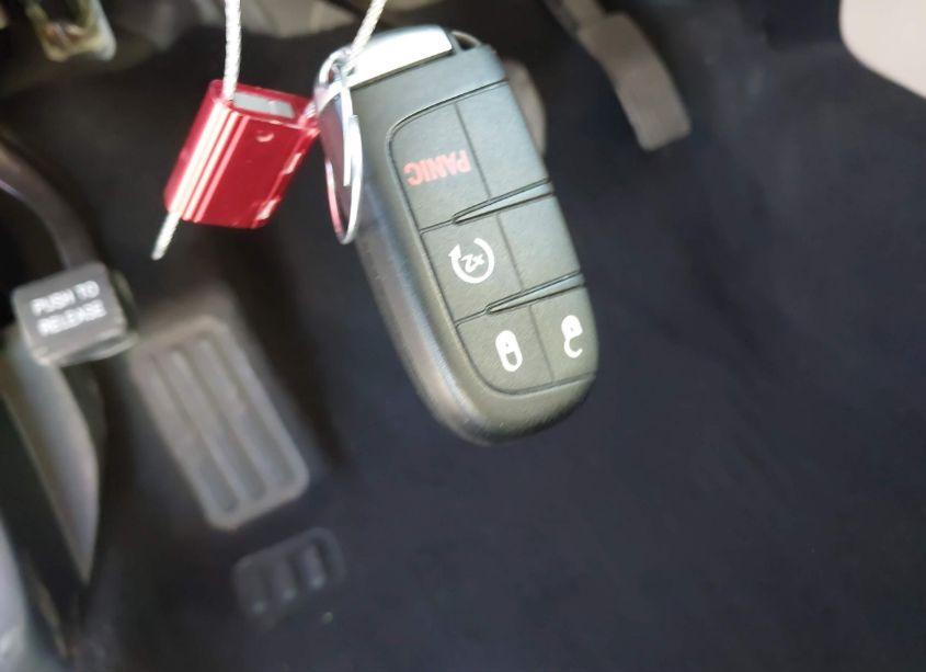 Photo 11 of 2017 Dodge Journey SXT (VIN 3C4PDCBG8HT561768)