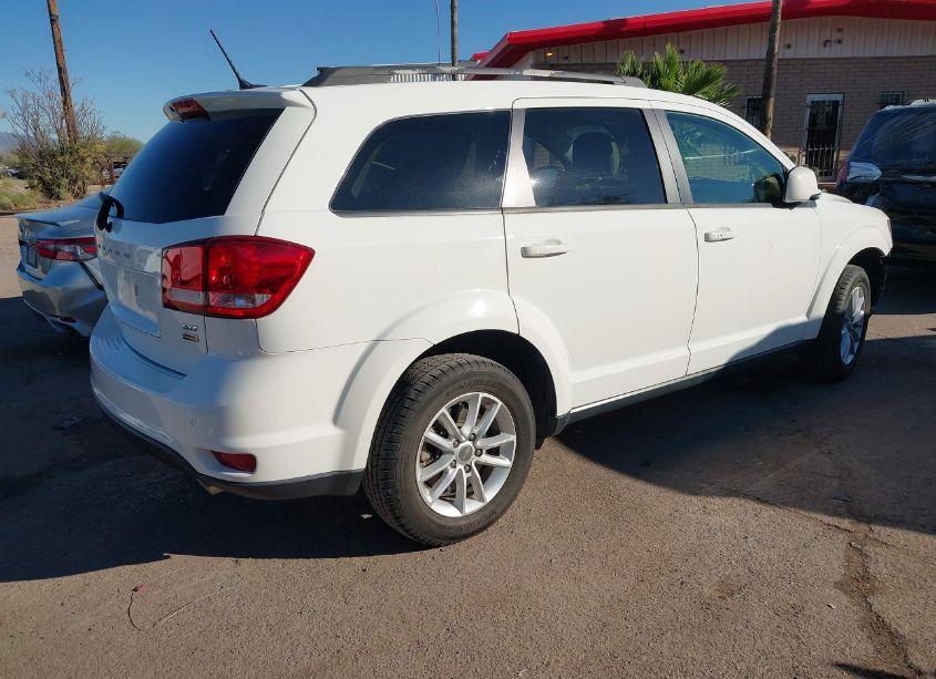 Photo 4 of 2017 Dodge Journey SXT (VIN 3C4PDCBG8HT561768)