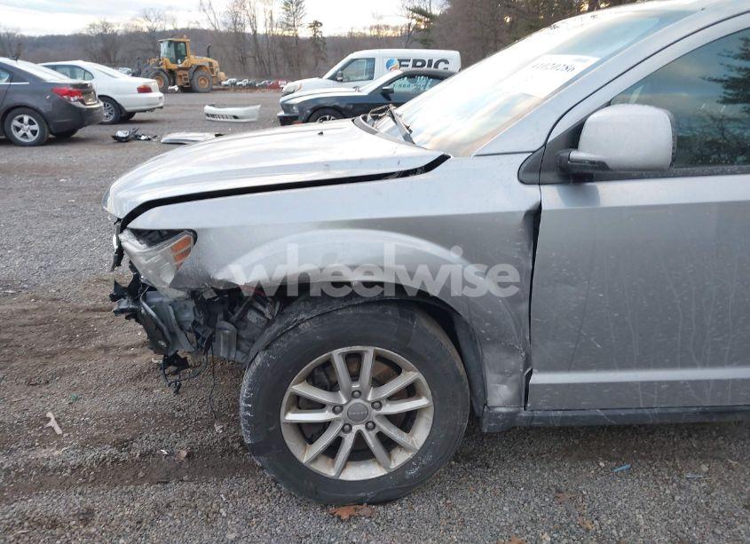 Photo 18 of 2017 Dodge Journey SXT (VIN 3C4PDCBG8HT591031)