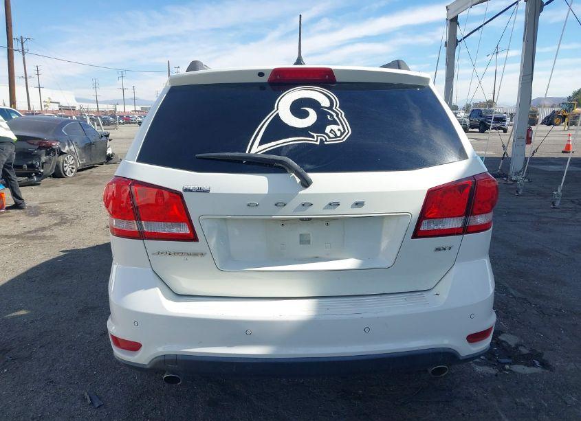 Photo 16 of 2018 Dodge Journey SXT (VIN 3C4PDCBG8JT166995)