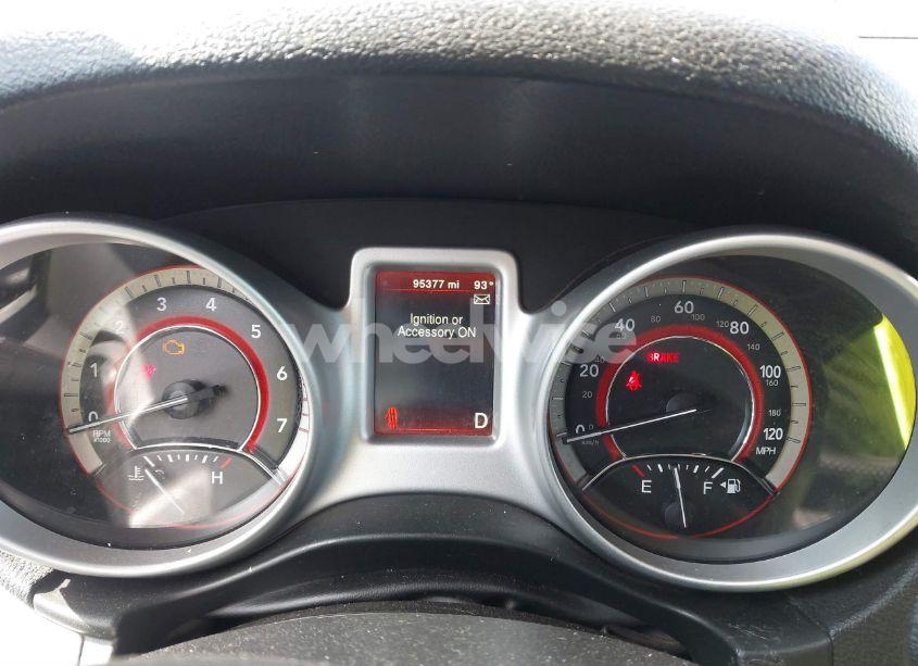 Photo 7 of 2018 Dodge Journey SXT (VIN 3C4PDCBG8JT525178)