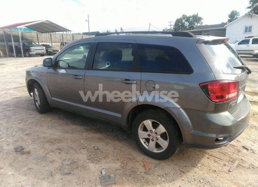 Photo 3 of 2012 Dodge Journey SXT (VIN 3C4PDCBG9CT153241)