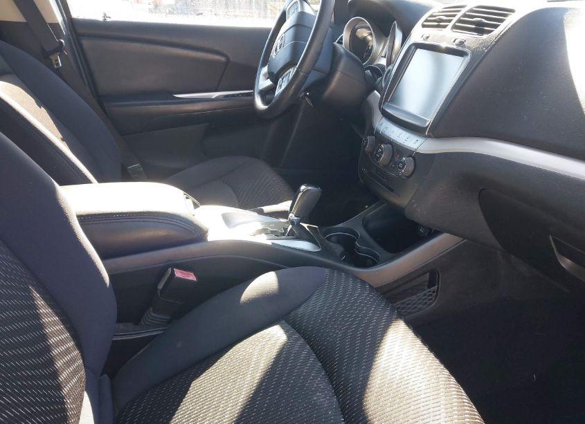 Photo 5 of 2012 Dodge Journey SXT (VIN 3C4PDCBG9CT391378)