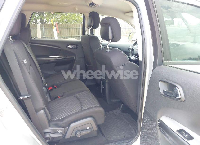 Photo 8 of 2014 Dodge Journey SXT (VIN 3C4PDCBG9ET209357)