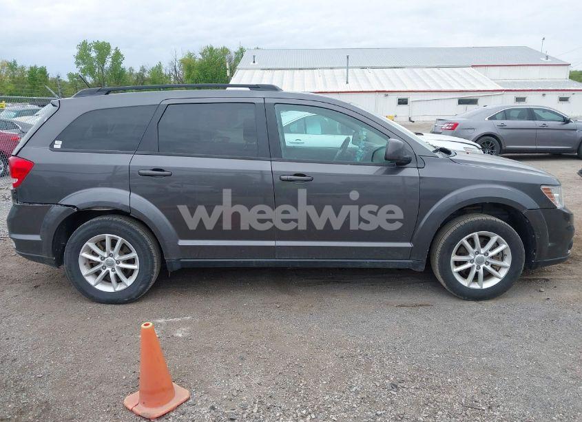 Photo 13 of 2015 Dodge Journey SXT (VIN 3C4PDCBG9FT707530)