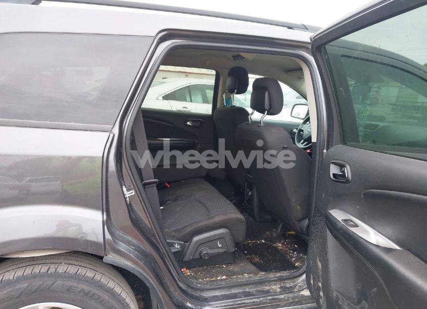 Photo 8 of 2015 Dodge Journey SXT (VIN 3C4PDCBG9FT707530)