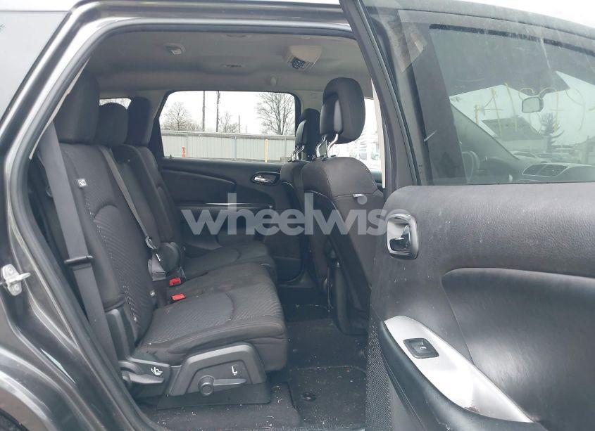 Photo 8 of 2016 Dodge Journey SXT (VIN 3C4PDCBG9GT137742)