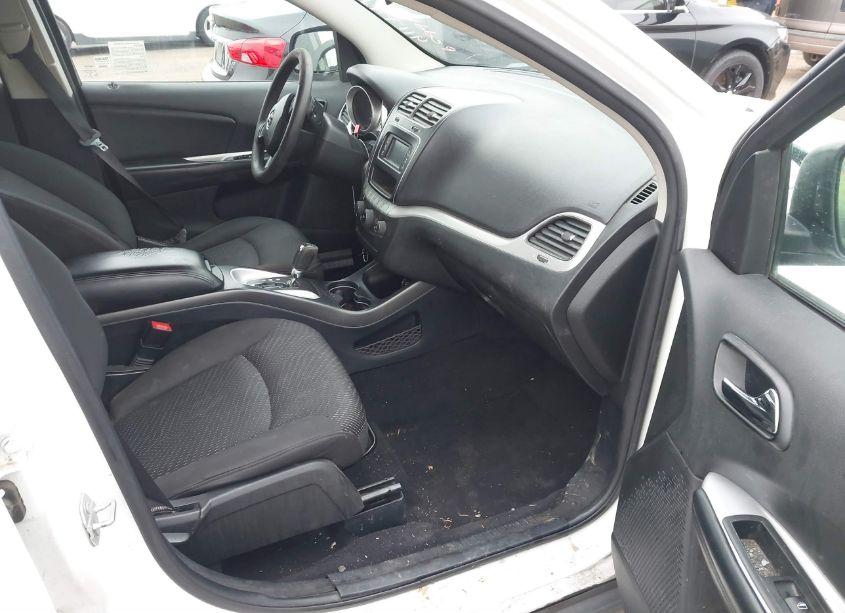 Photo 5 of 2016 Dodge Journey SXT (VIN 3C4PDCBG9GT228476)