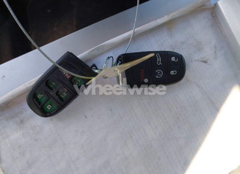 Photo 11 of 2016 Dodge Journey SXT (VIN 3C4PDCBG9GT231989)