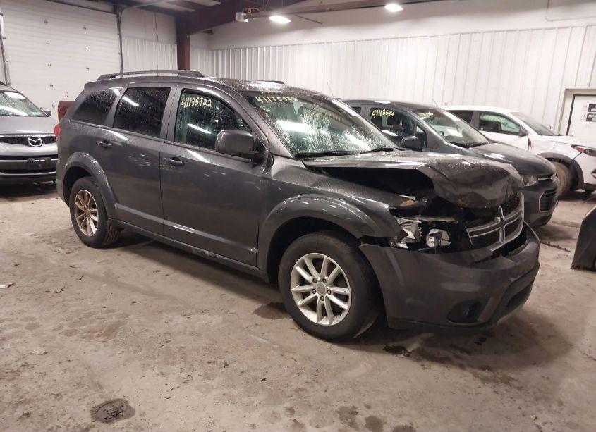2017 Dodge Journey SXT (VIN 3C4PDCBG9HT510571) main photo