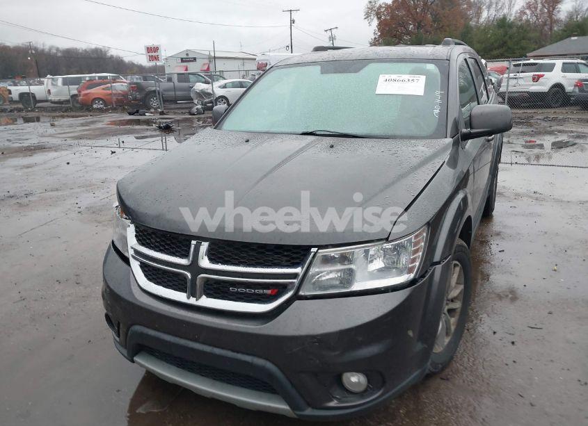 Photo 2 of 2017 Dodge Journey SXT (VIN 3C4PDCBG9HT531436)