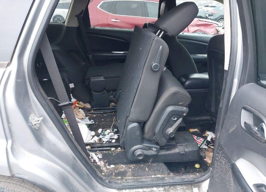 Photo 8 of 2017 Dodge Journey SXT (VIN 3C4PDCBG9HT534143)