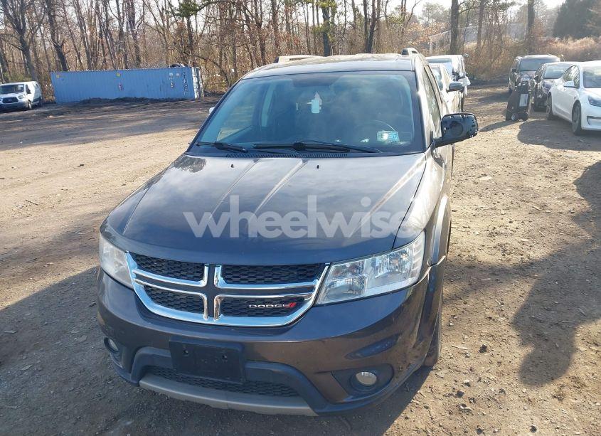 Photo 12 of 2017 Dodge Journey SXT (VIN 3C4PDCBG9HT537379)