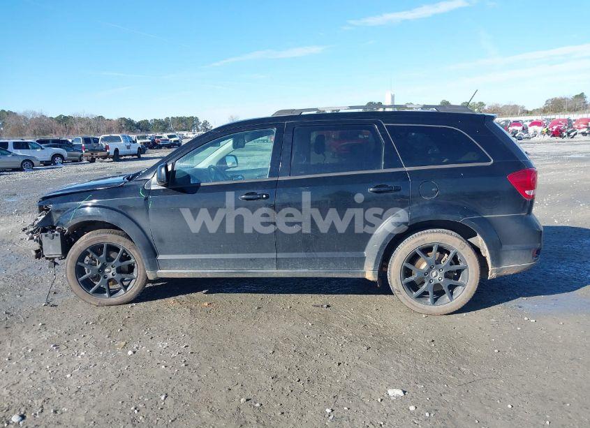 Photo 15 of 2018 Dodge Journey SXT (VIN 3C4PDCBG9JT257404)