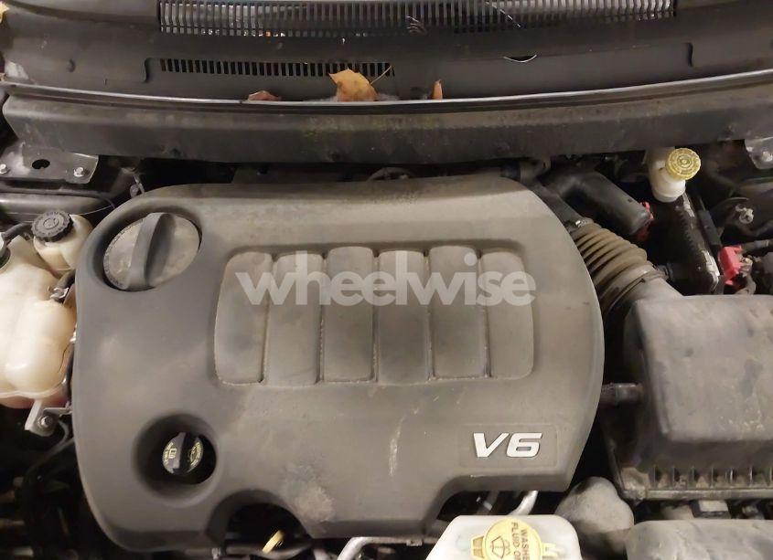 Photo 10 of 2018 Dodge Journey SXT (VIN 3C4PDCBG9JT427910)