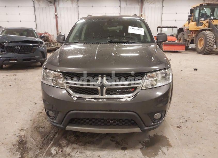 Photo 11 of 2018 Dodge Journey SXT (VIN 3C4PDCBG9JT427910)