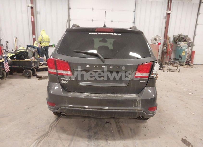 Photo 15 of 2018 Dodge Journey SXT (VIN 3C4PDCBG9JT427910)