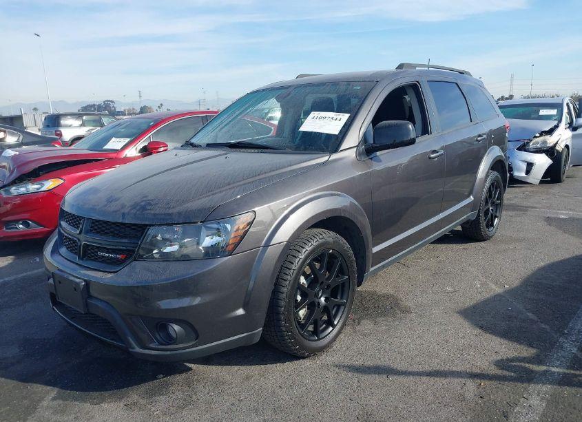Photo 2 of 2018 Dodge Journey SXT (VIN 3C4PDCBG9JT449194)