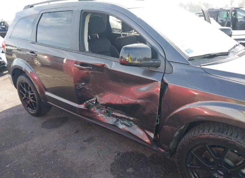 Photo 6 of 2018 Dodge Journey SXT (VIN 3C4PDCBG9JT449194)