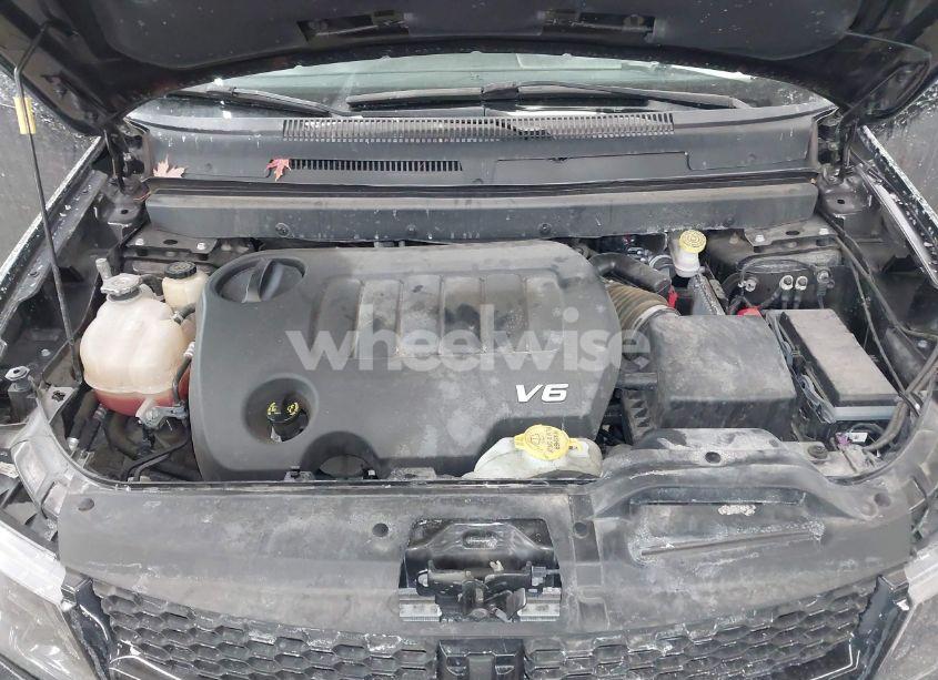 Photo 10 of 2019 Dodge Journey SE (VIN 3C4PDCBG9KT868969)