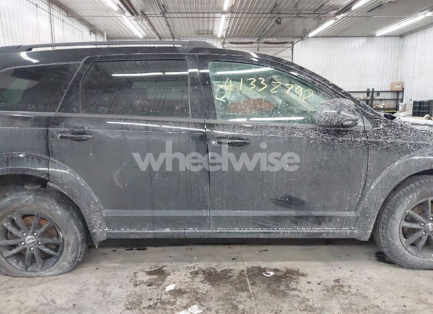 Photo 13 of 2019 Dodge Journey SE (VIN 3C4PDCBG9KT868969)