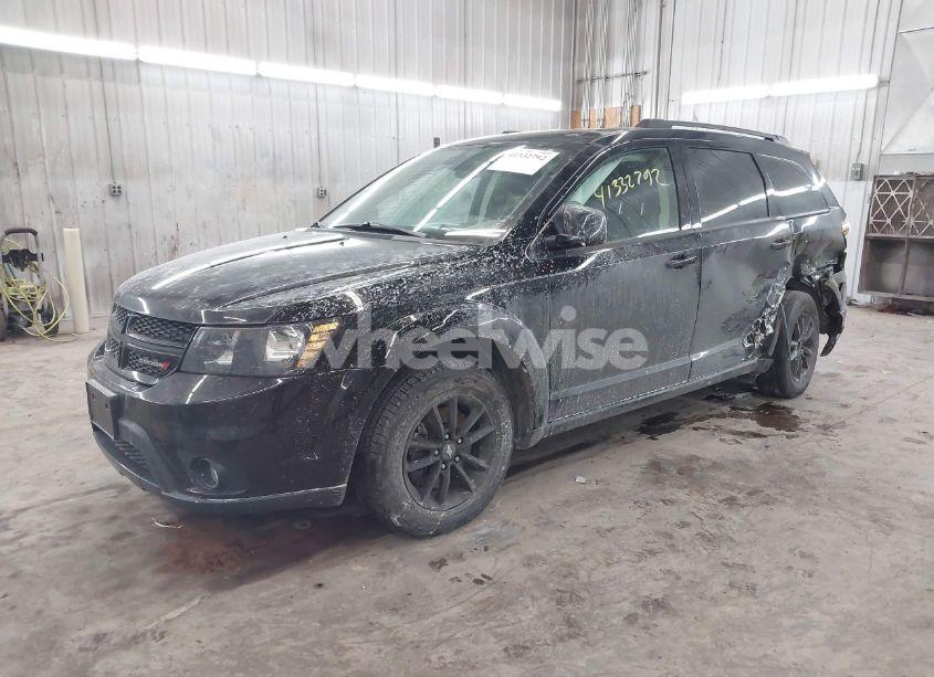 Photo 2 of 2019 Dodge Journey SE (VIN 3C4PDCBG9KT868969)