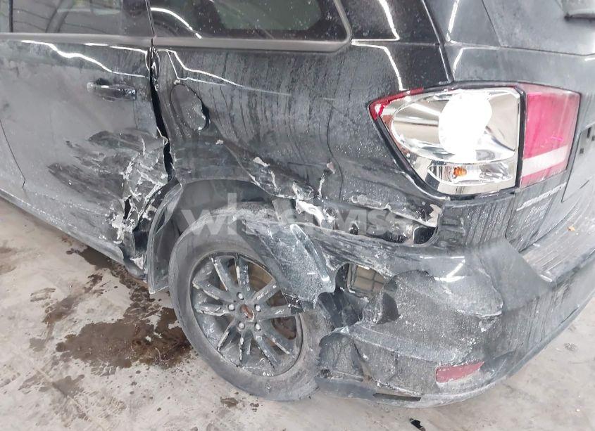 Photo 6 of 2019 Dodge Journey SE (VIN 3C4PDCBG9KT868969)