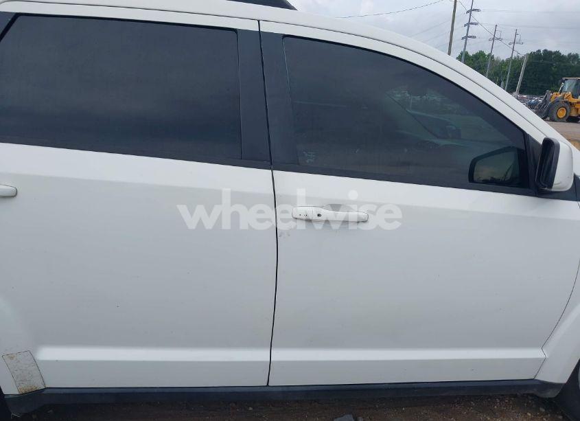 Photo 14 of 2012 Dodge Journey SXT (VIN 3C4PDCBGXCT150526)