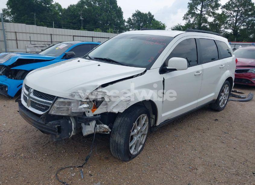 Photo 2 of 2012 Dodge Journey SXT (VIN 3C4PDCBGXCT150526)