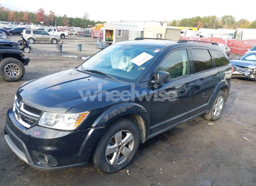 Photo 2 of 2012 Dodge Journey SXT (VIN 3C4PDCBGXCT170548)