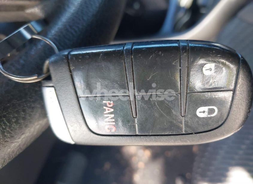 Photo 11 of 2012 Dodge Journey SXT (VIN 3C4PDCBGXCT207873)