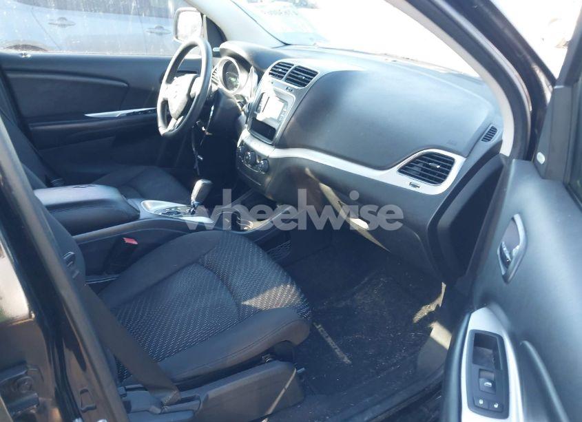 Photo 5 of 2012 Dodge Journey SXT (VIN 3C4PDCBGXCT207873)