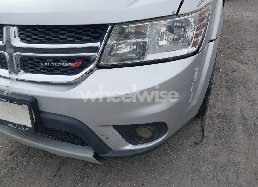 Photo 12 of 2012 Dodge Journey SXT (VIN 3C4PDCBGXCT324157)