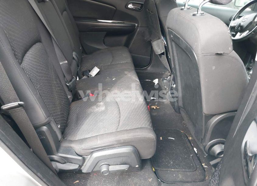 Photo 8 of 2012 Dodge Journey SXT (VIN 3C4PDCBGXCT324157)