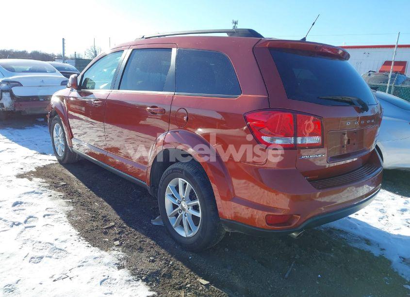 Photo 3 of 2014 Dodge Journey SXT (VIN 3C4PDCBGXET144213)