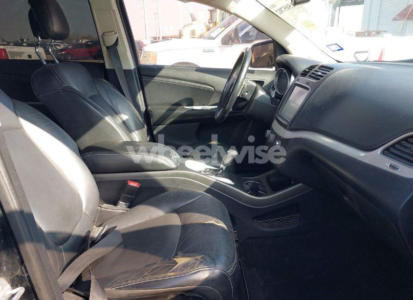 Photo 5 of 2014 Dodge Journey SXT (VIN 3C4PDCBGXET154921)