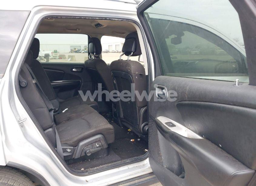 Photo 8 of 2014 Dodge Journey SXT (VIN 3C4PDCBGXET214261)