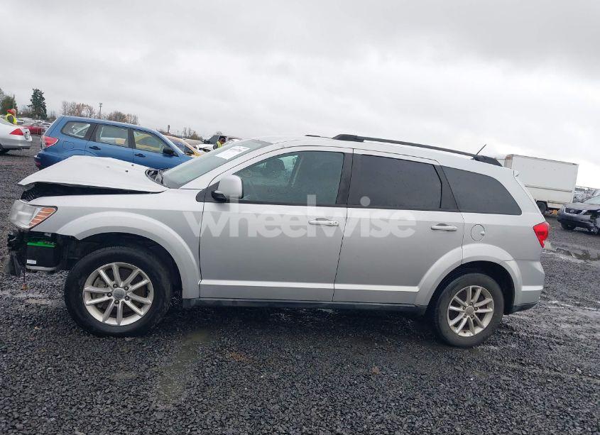 Photo 14 of 2014 Dodge Journey SXT (VIN 3C4PDCBGXET270880)