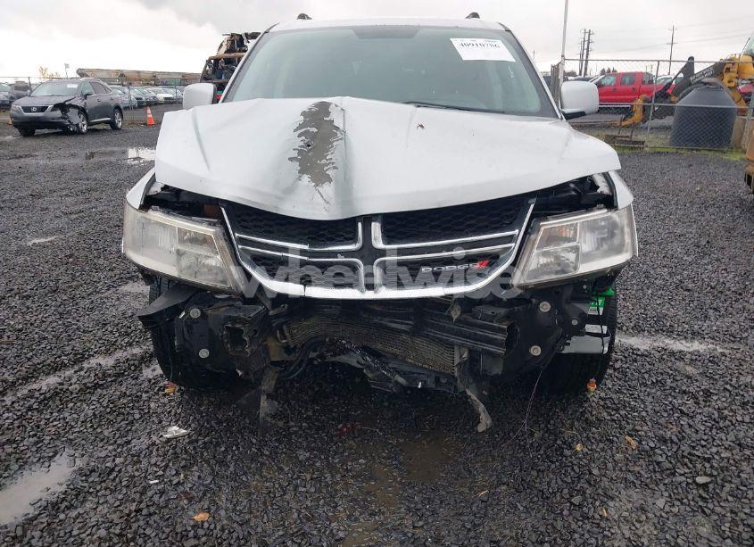 Photo 6 of 2014 Dodge Journey SXT (VIN 3C4PDCBGXET270880)