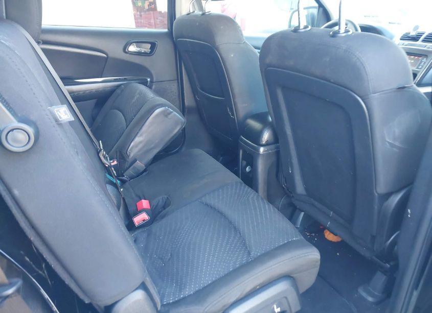 Photo 8 of 2015 Dodge Journey SXT (VIN 3C4PDCBGXFT722490)