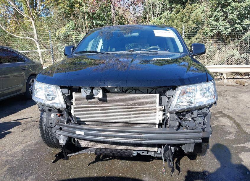 Photo 12 of 2015 Dodge Journey SXT (VIN 3C4PDCBGXFT742917)