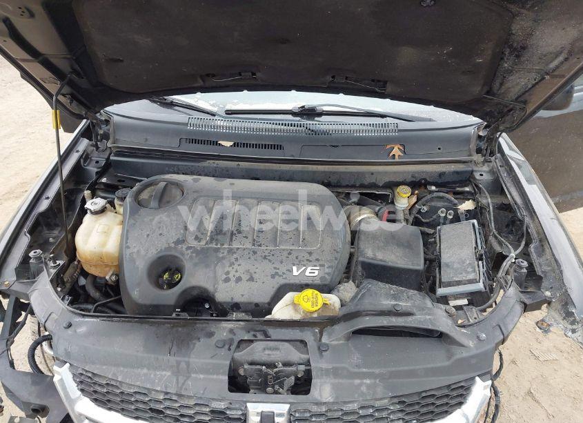 Photo 10 of 2016 Dodge Journey SXT (VIN 3C4PDCBGXGT130895)