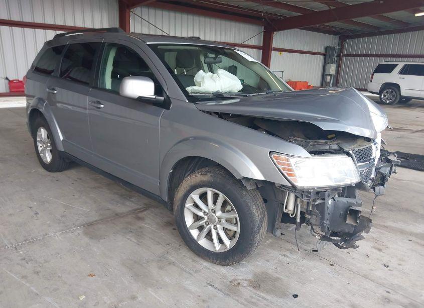 2017 Dodge Journey SXT (VIN 3C4PDCBGXHT515701) main photo
