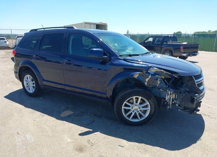 2017 Dodge Journey SXT (VIN 3C4PDCBGXHT515875) main photo