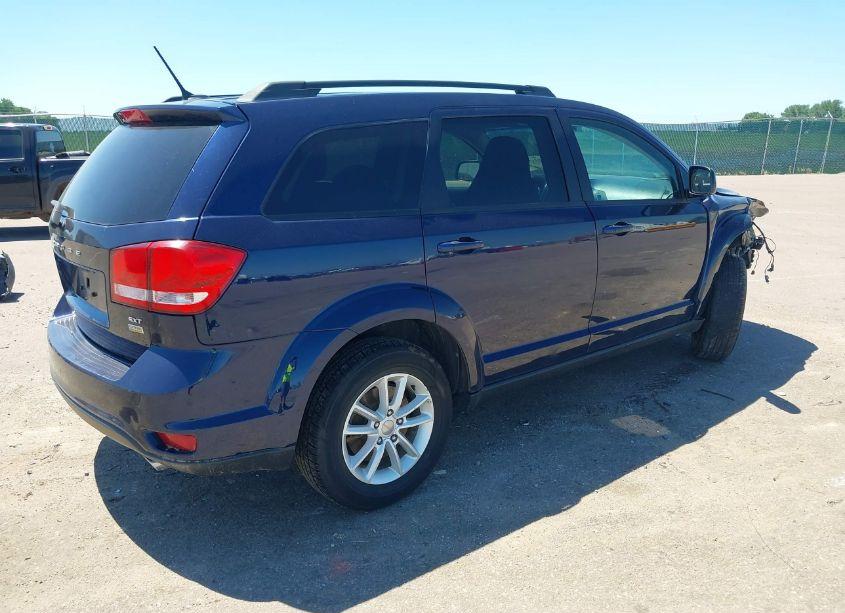 Photo 4 of 2017 Dodge Journey SXT (VIN 3C4PDCBGXHT515875)
